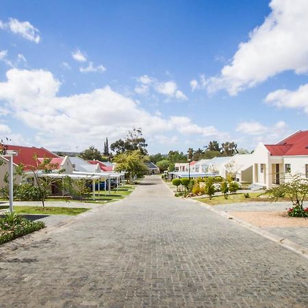 Villa El Dorado 65 Luxury Self Catering à Oudtshoorn Extérieur photo