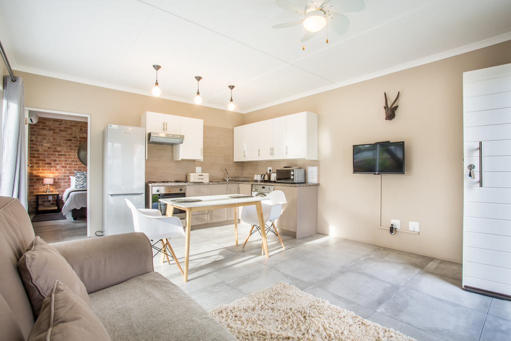 Villa El Dorado 65 Luxury Self Catering à Oudtshoorn Extérieur photo